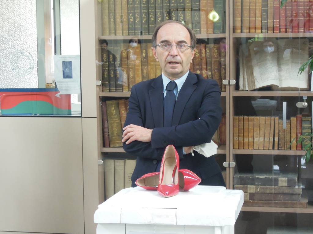 5.Il_presidente_dellOrdine_degli_avvocati_di_Teramo_Antonio_Lessiani.JPG