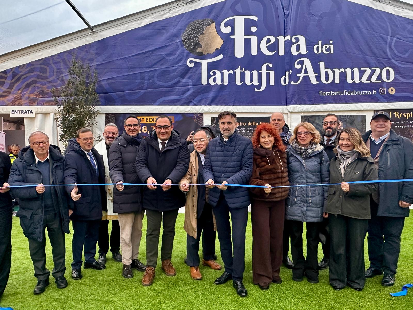 FieraTartufi25TagliodelNastro.jpeg