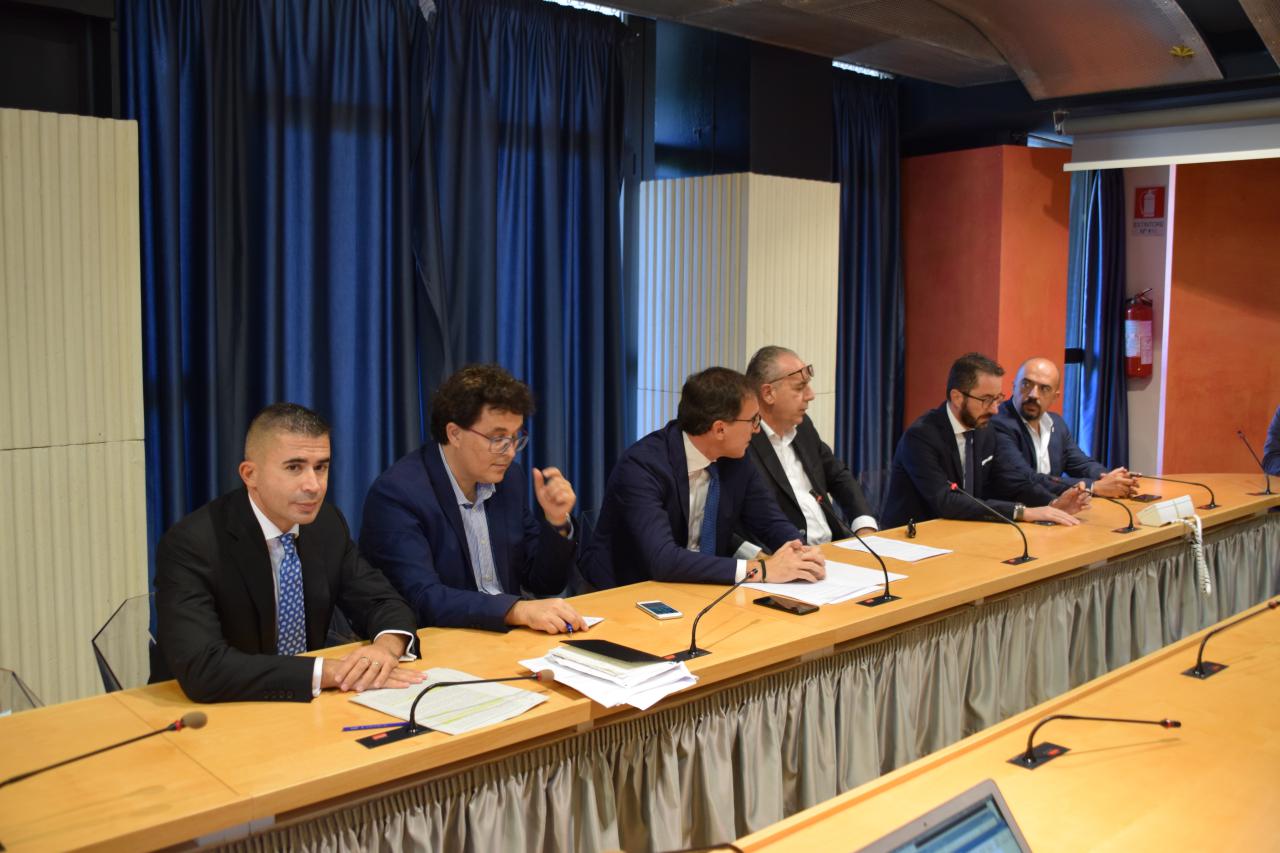 Il_Ministro_Boccia_incontra_i_gruppi_di_opposizione_di_Regione_Abruzzo.jpg