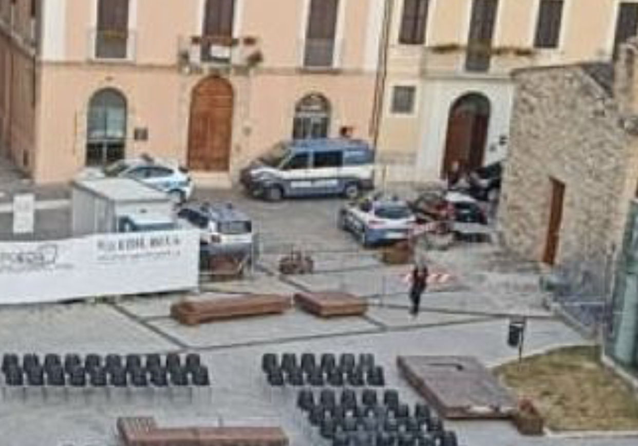 Poliziapiazza