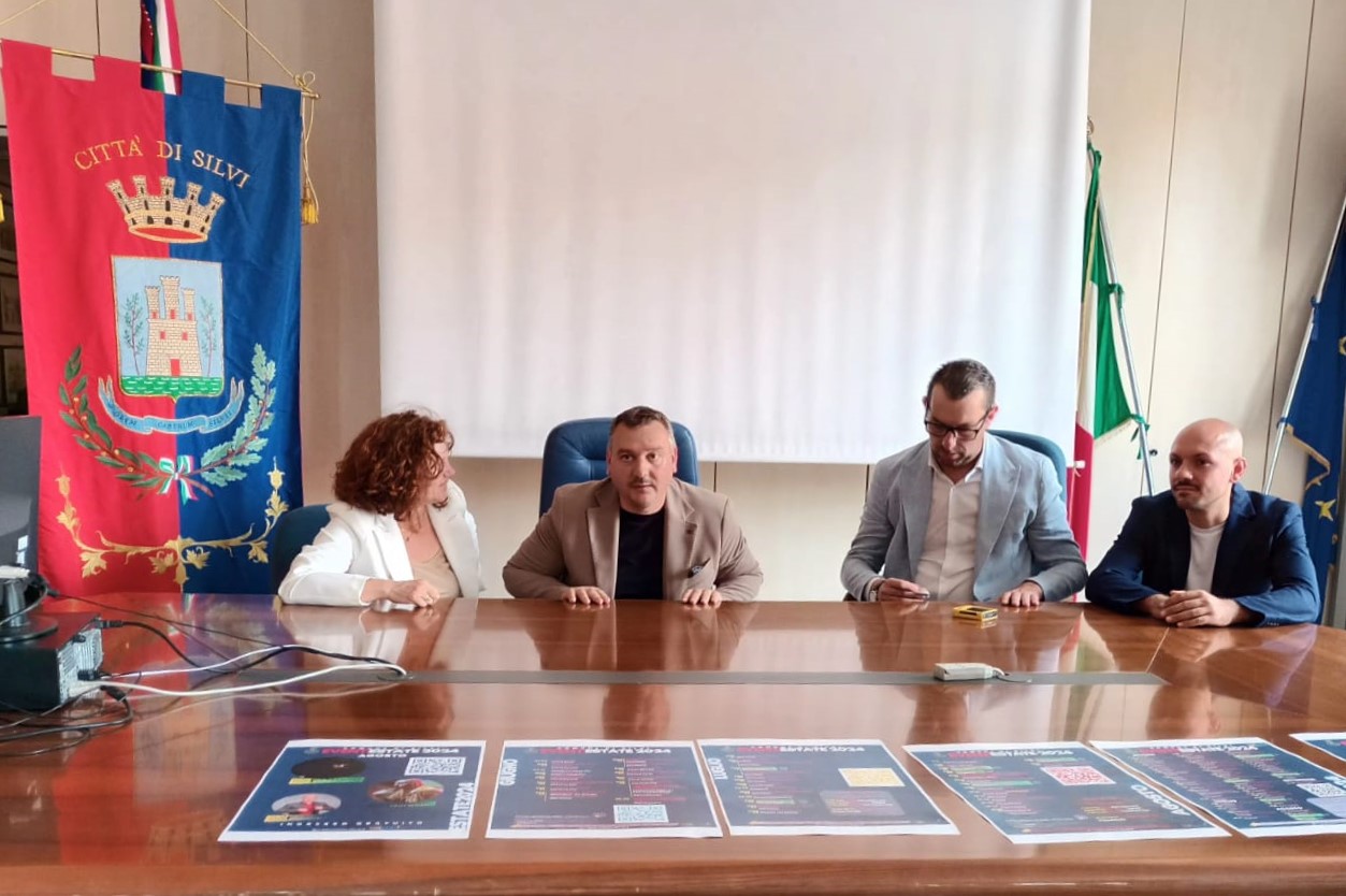 Presentazione_Cartellone_eventi_2024_2.jpg