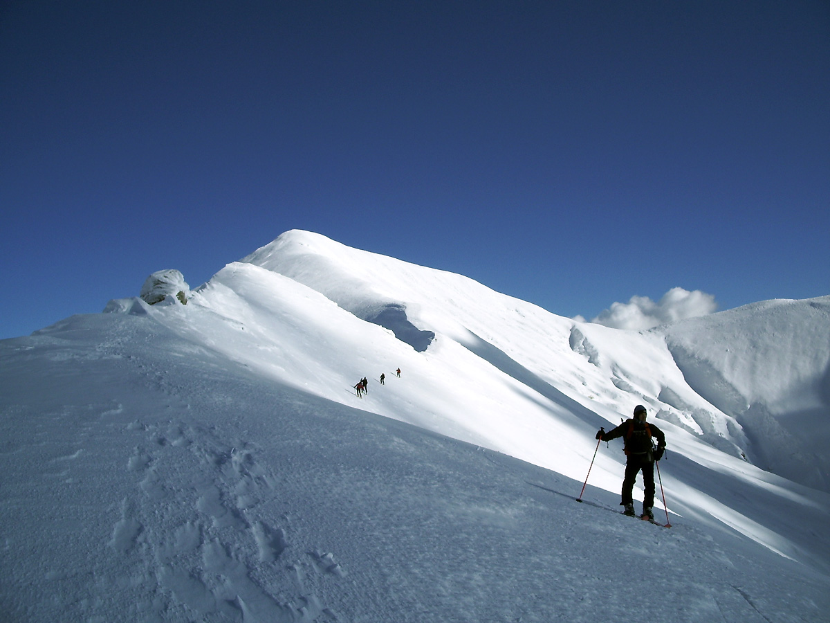 scialpinismo-Gorzano-dalla-Cresta-ovest.jpg