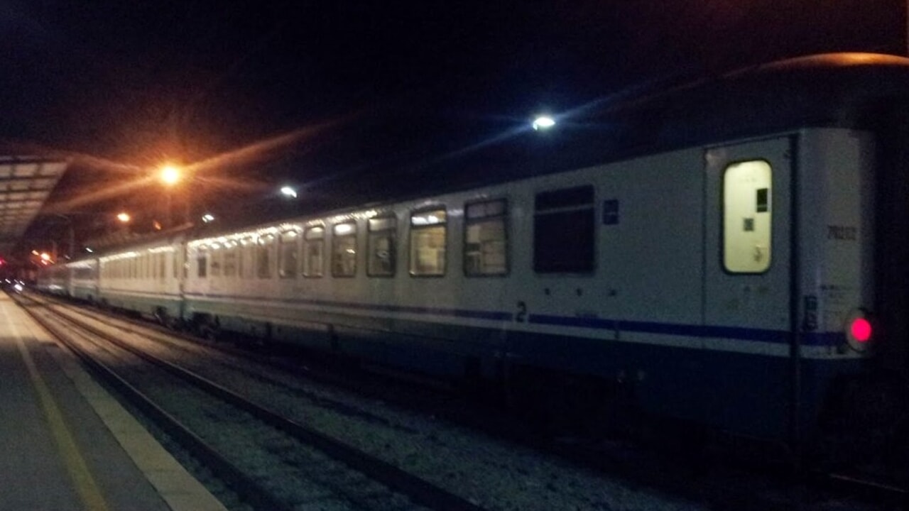treno-notte-2.jpg