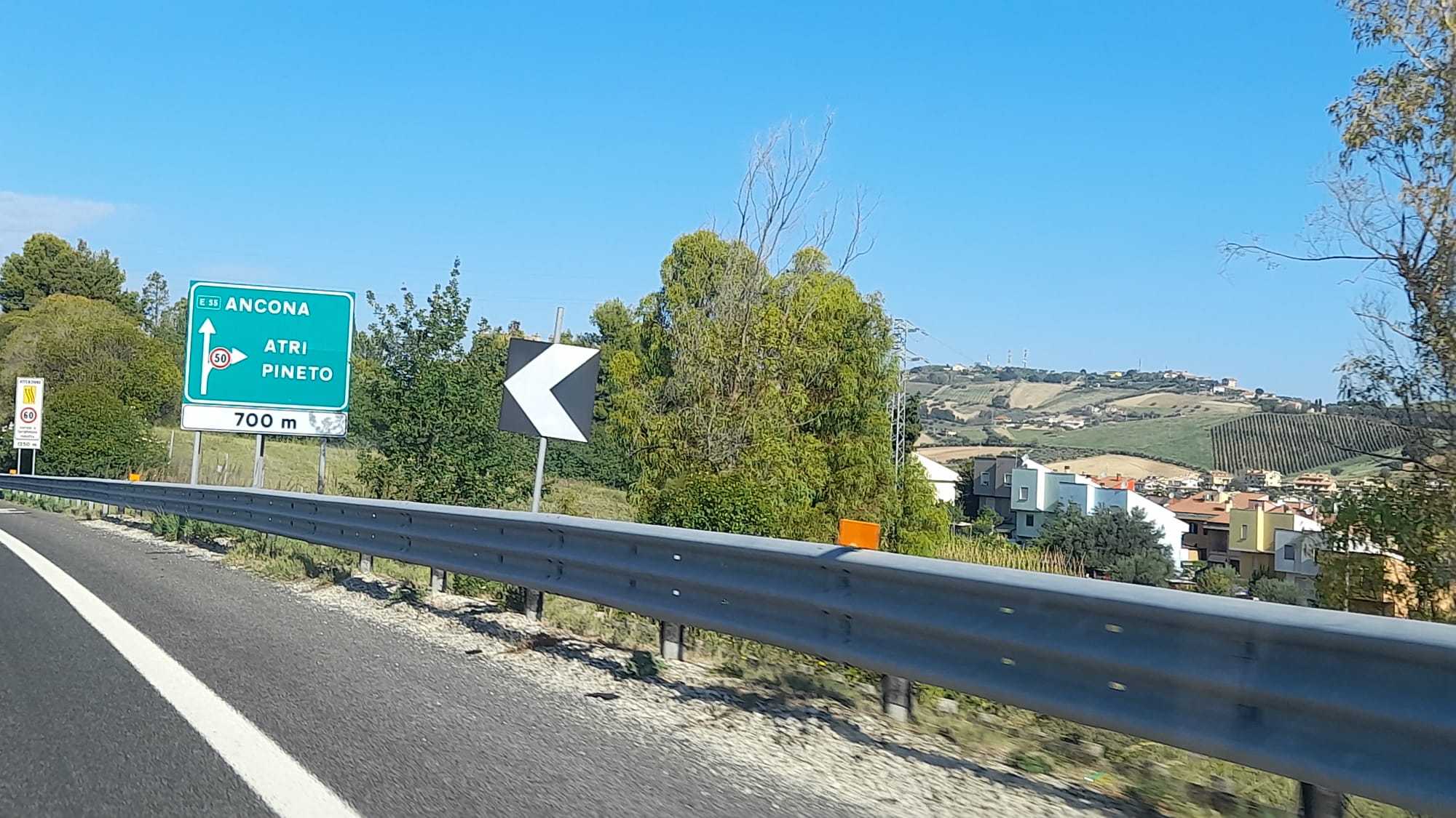 uscita-autostradale-atri-pineto.jpg